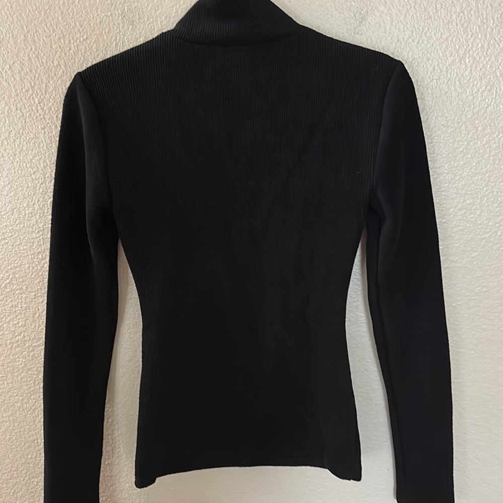 NEW Lovers and Friends Black Viana Long Sleeve Top Size XXS NWT - Picture 11 of 14
